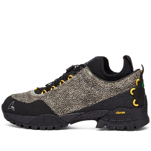 Mens ROA x Brain Dead Neal Hiking Trainers in Black